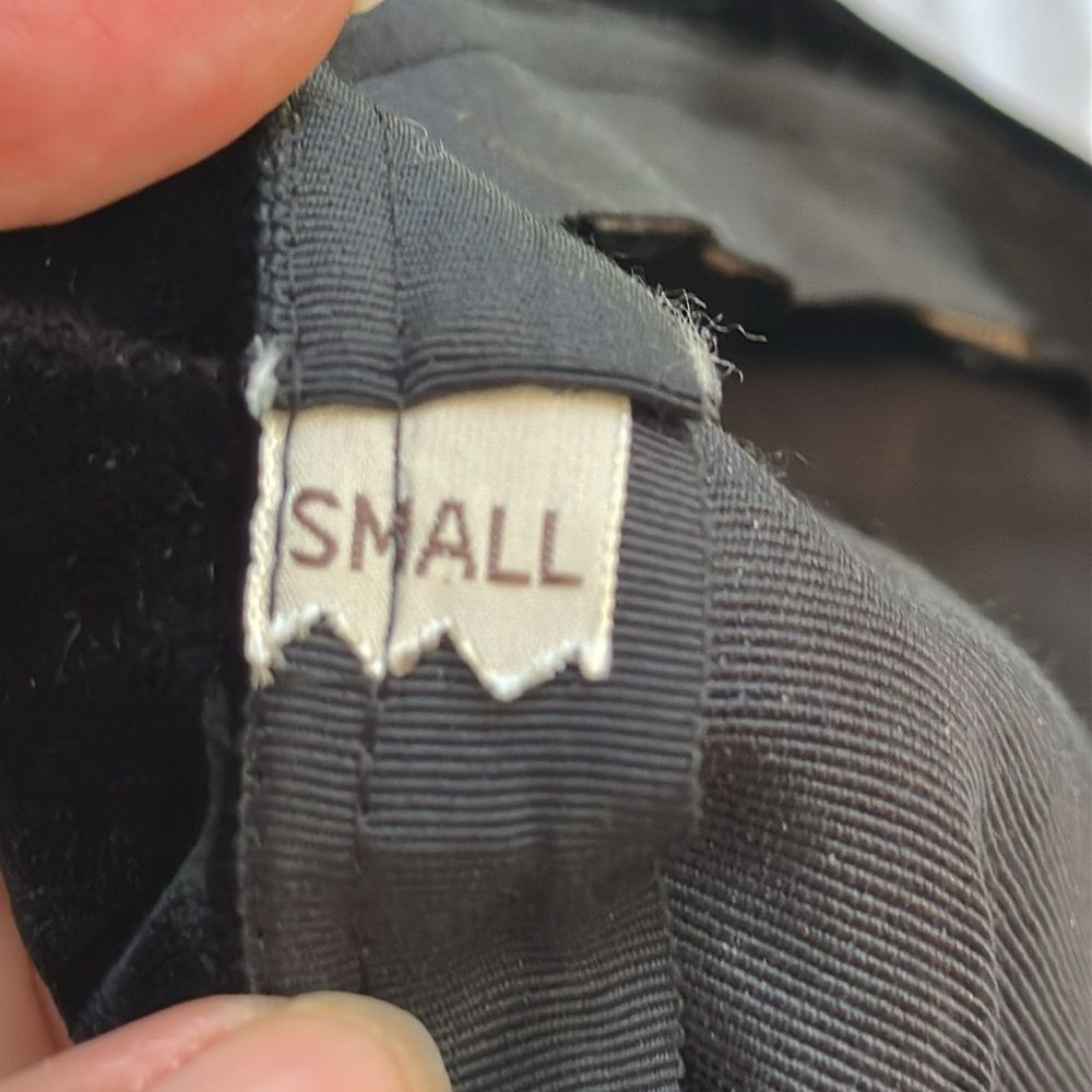 Vintage 50s Black Velvet Beret‎ - Picture 7 of 7